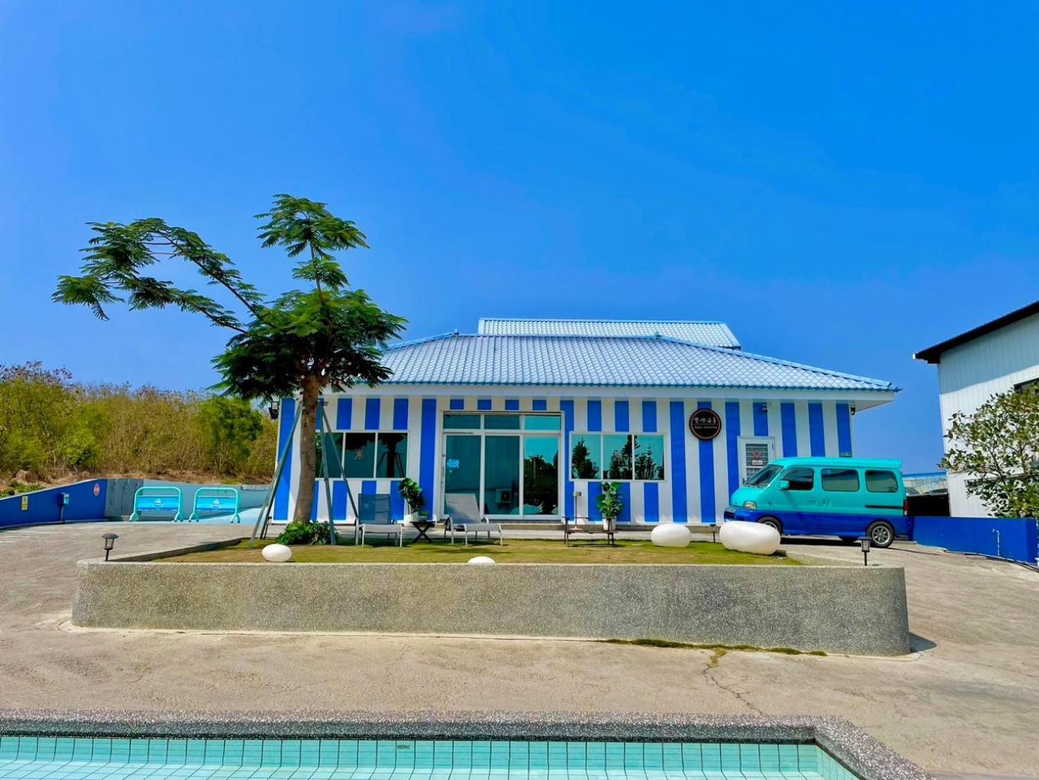 Loju Seaview Homestay Xiaoliuqiu Buitenkant foto